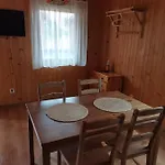 Ala I Tomek אכסניה *