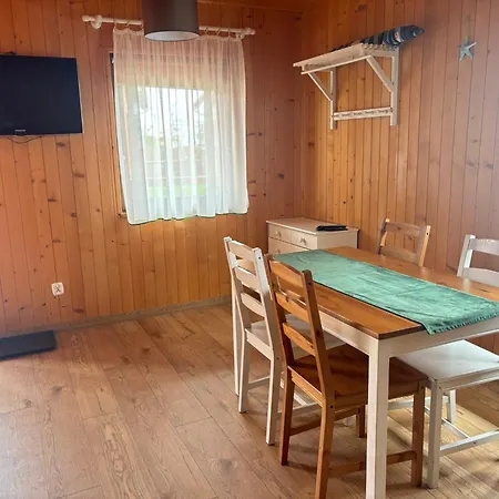 Lodge Ala I Tomek *